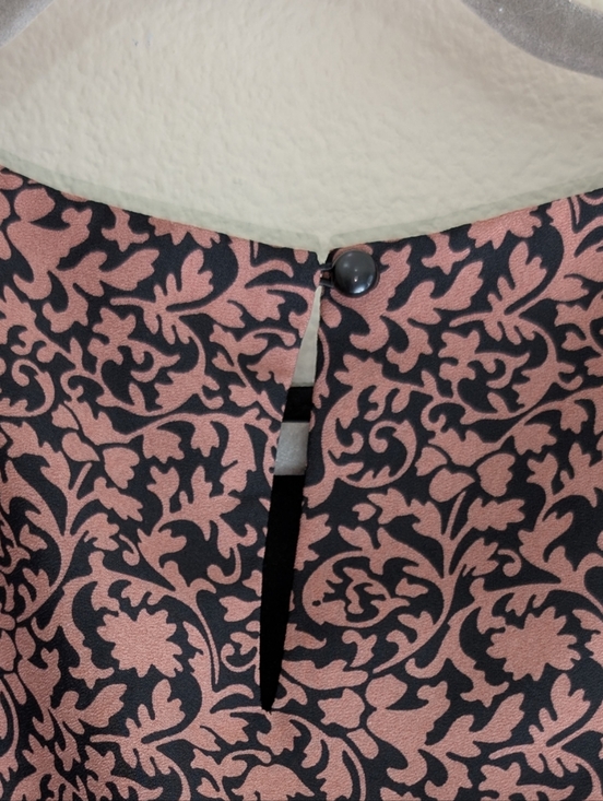 LOFT Floral Mini Dress Size SP - Picture 6 of 11